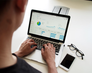 Why Fast Websites Convert Better for Service Businesses